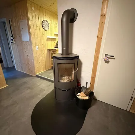 Дом отдыха Waldhaus Am Mit Wasserzugang